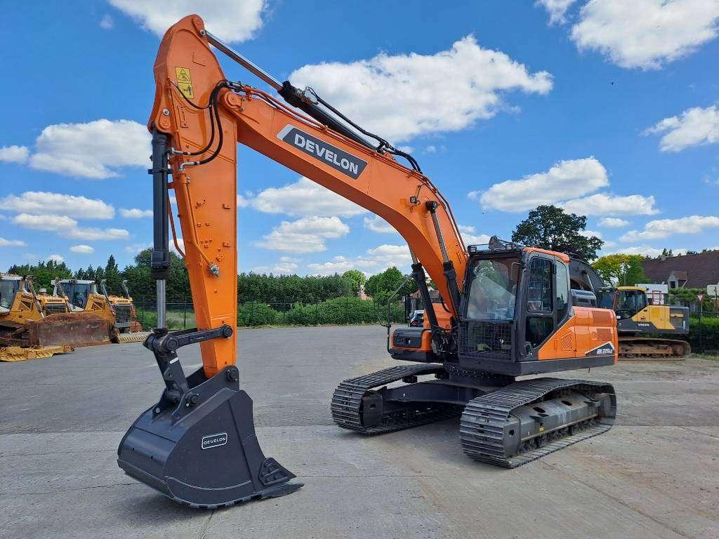 Develon DX225LC-7M (UNUSED - Multiple Units Available) Photo 1