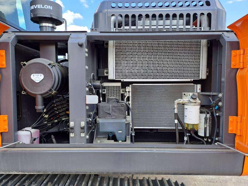 Develon DX225LC-7M (UNUSED - Multiple Units Available) Photo 16