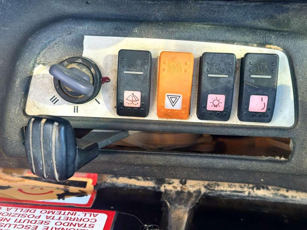 JCB 180T-HF Photo 11