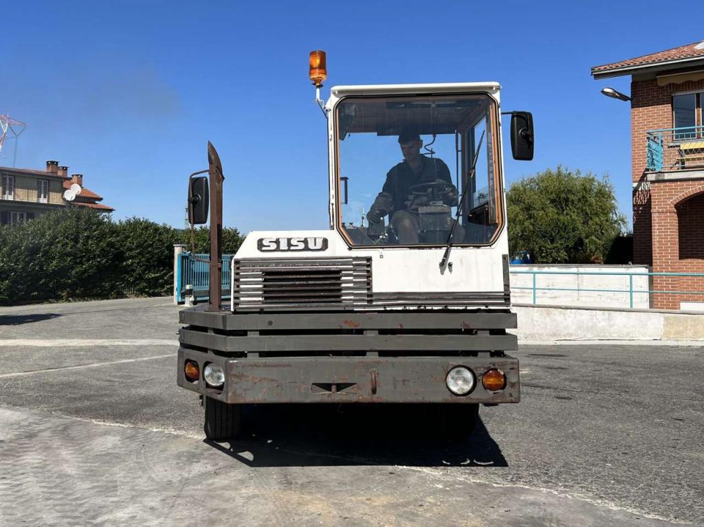 Sisu TR150A/2600 Photo 15