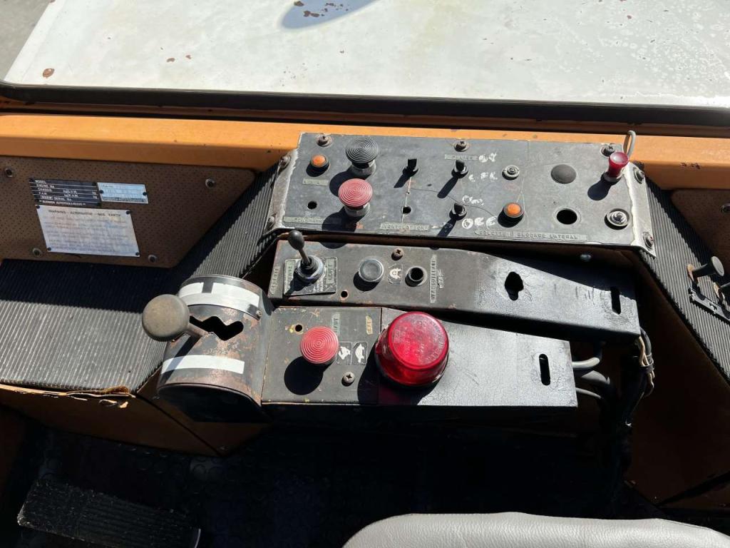 Sisu TR150A/2600 Photo 8