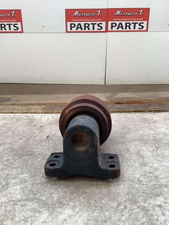 Carrier rollers for Hitachi ZX130 Photo 4
