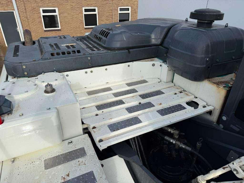 Kobelco SK300NLC-10 - Automatic Greasing / Quick Coupler Photo 30