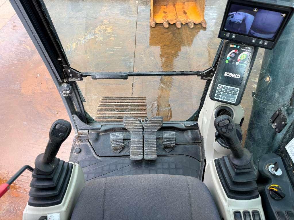 Kobelco SK300NLC-10 - Automatic Greasing / Quick Coupler Photo 9