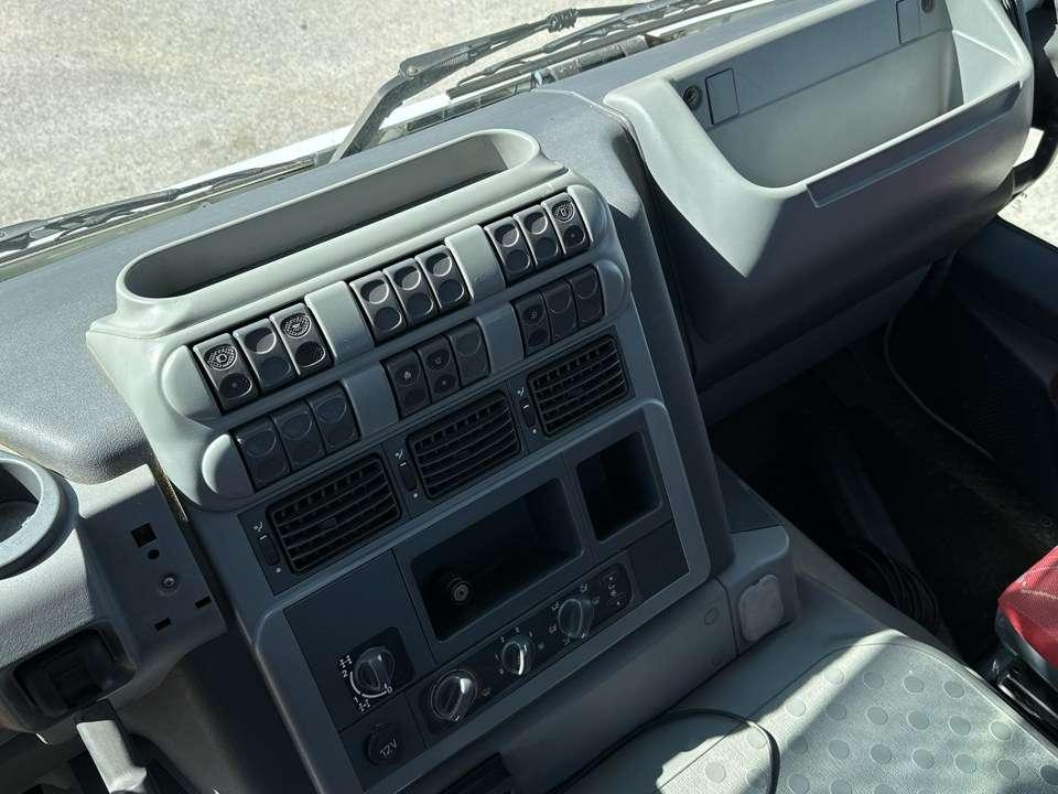 Iveco 410 Photo 16