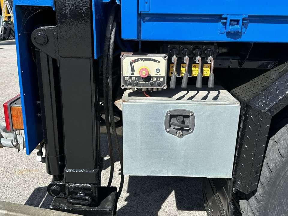 Iveco 410 Photo 9