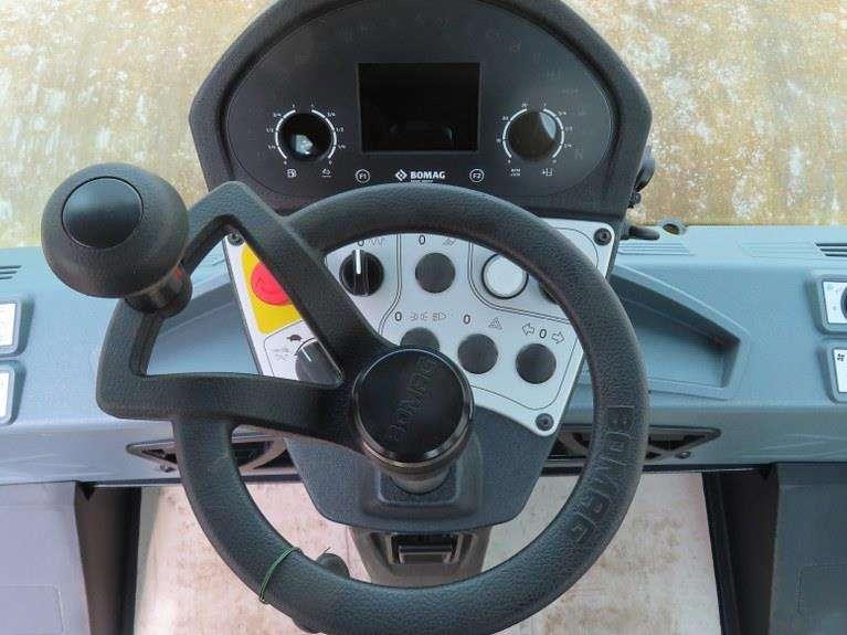 Bomag BW213 D-5 PL Photo 18