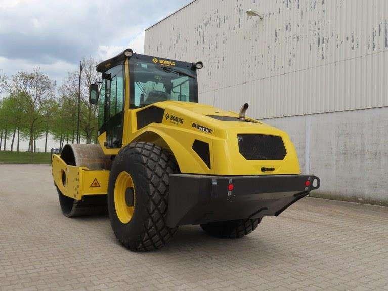Bomag BW213 D-5 PL Photo 4