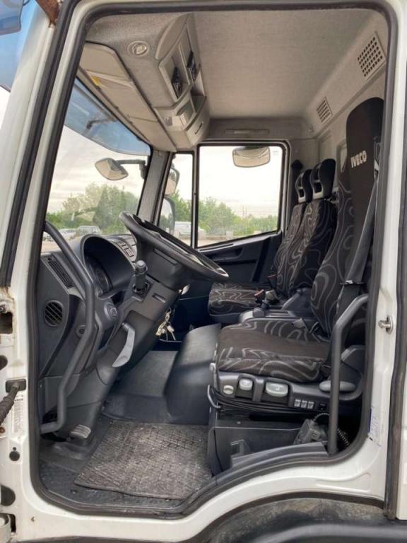 Iveco Hook lifts truck Photo 24