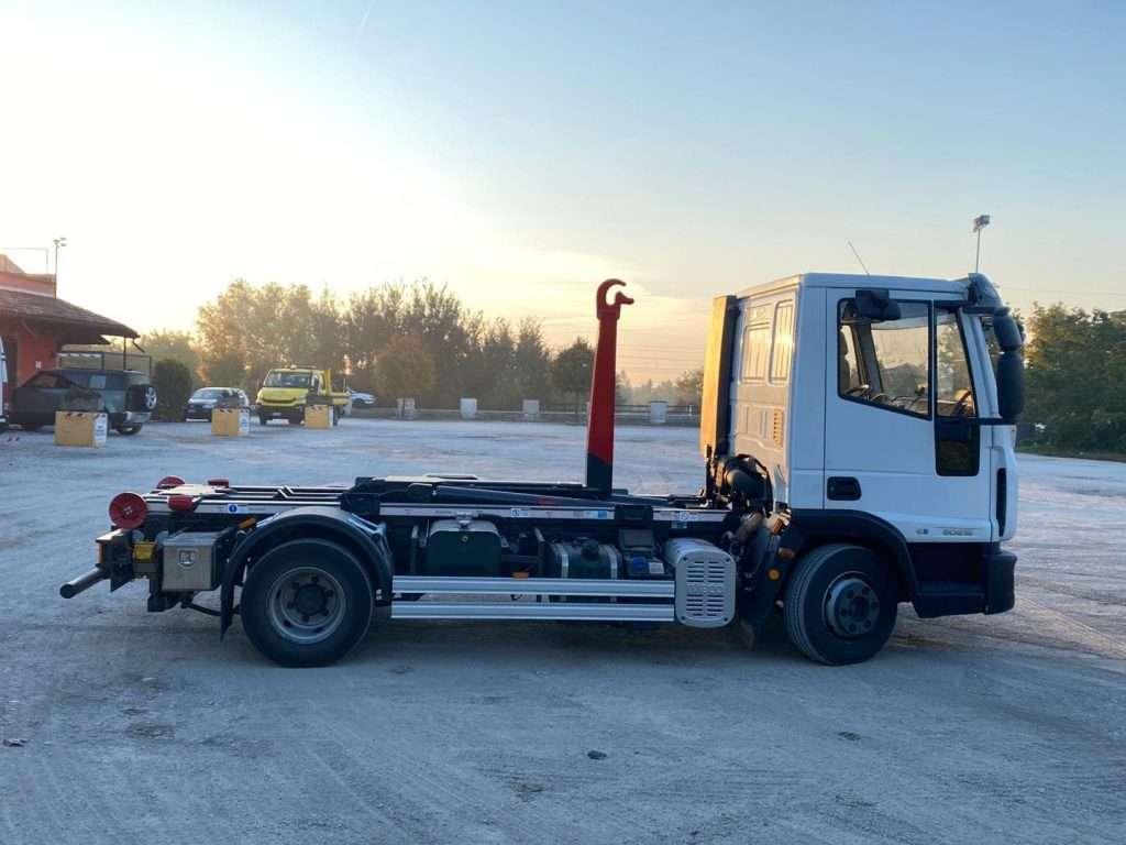Iveco EUROCARGO 80 E18 Photo 7