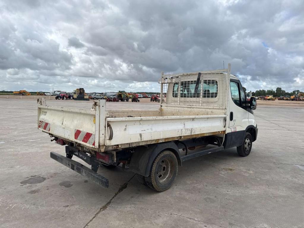 Iveco DAILY 35-120 Photo 22