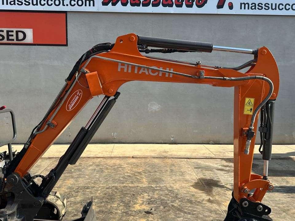 Hitachi ZX19U-5A YR Photo 7