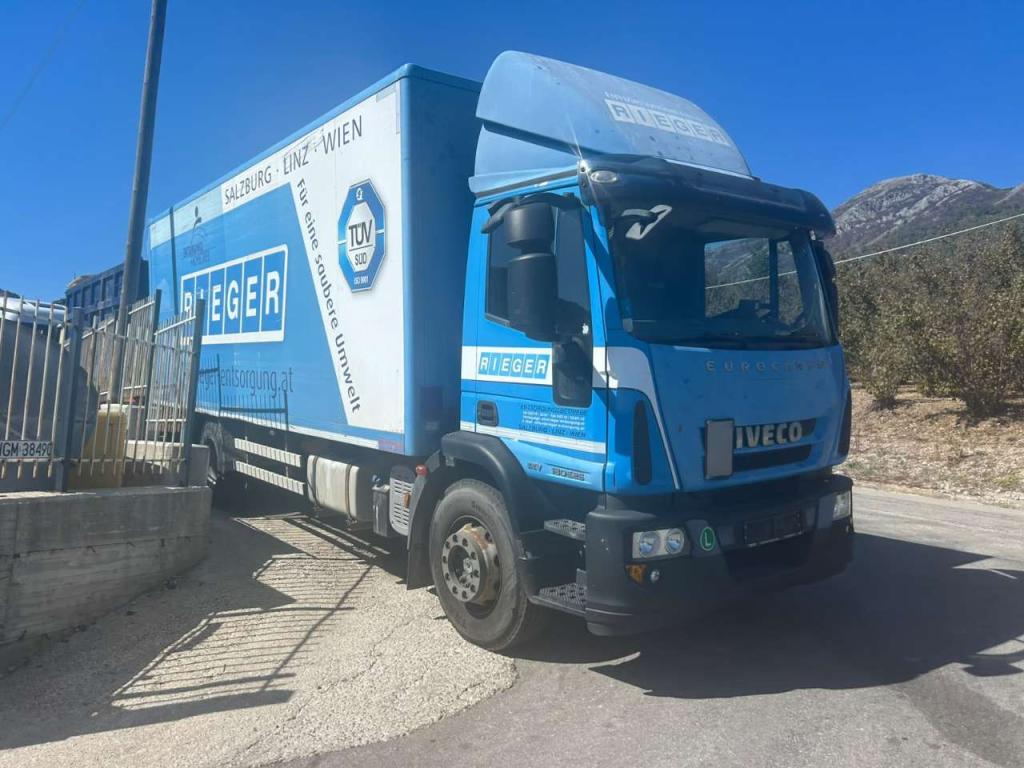 Iveco EUROCARGO 180E25 Photo 15