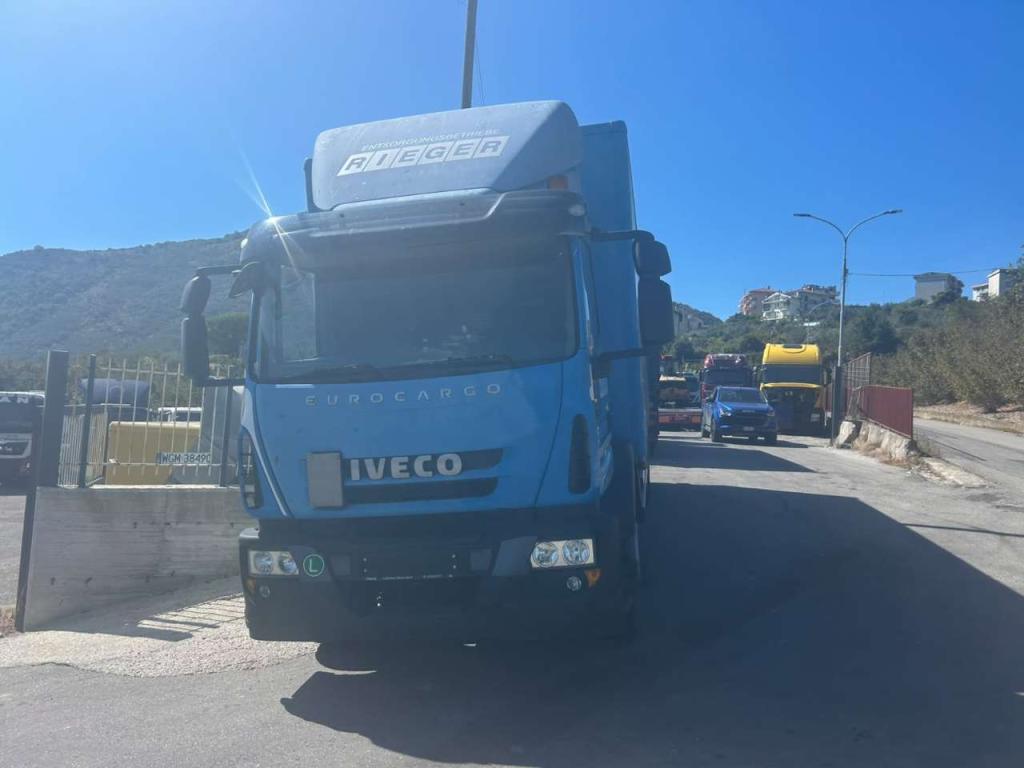 Iveco EUROCARGO 180E25 Photo 20