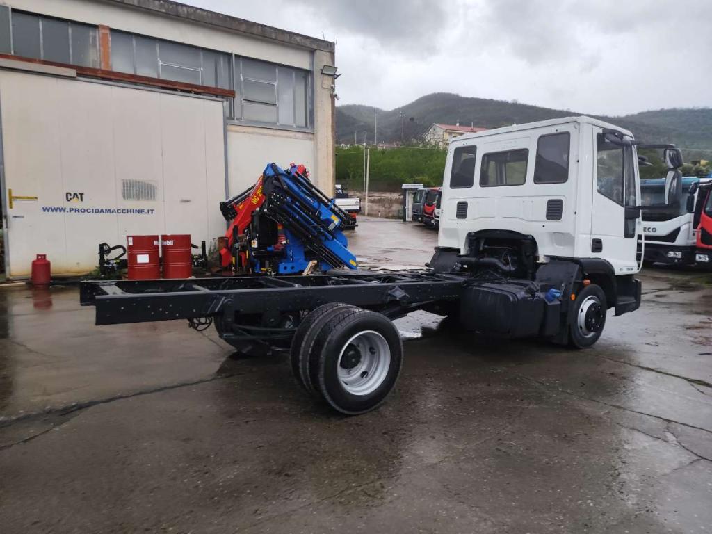 Iveco EUROCARGO 75E16 Photo 12