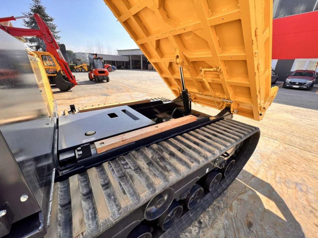 Yanmar C50R-5A Photo 4