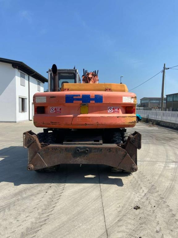 Fiat Hitachi EX135 W Photo 4