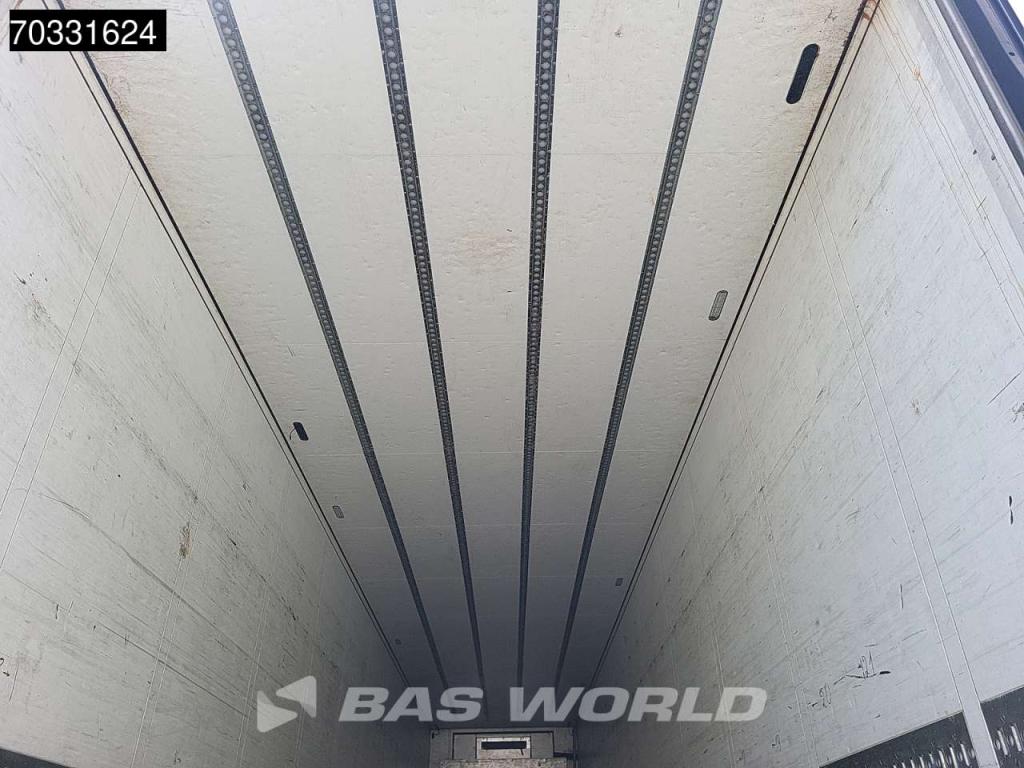 Schmitz SCB*S3B Tailgate Lift Axle 250x270cm Photo 14