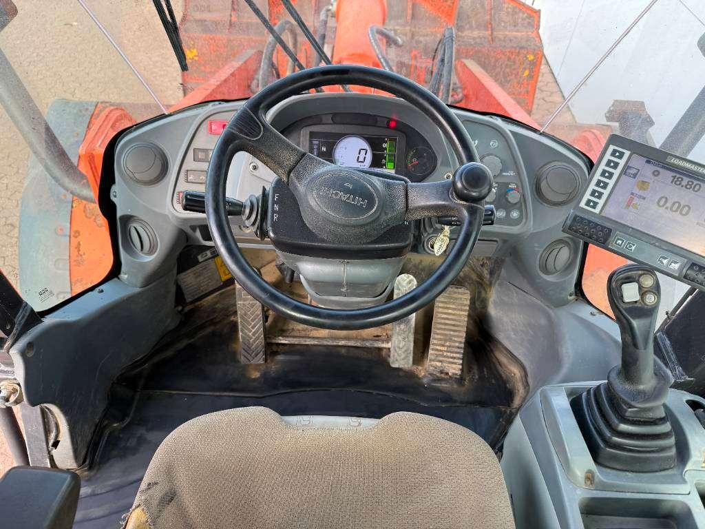 Hitachi ZW250-6 - Automatic Greasing / Weight System Photo 9