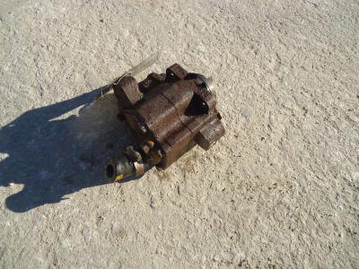 Transmission hydraulic pump for Fiat Allis FL9 sold by OLM 90 Srl