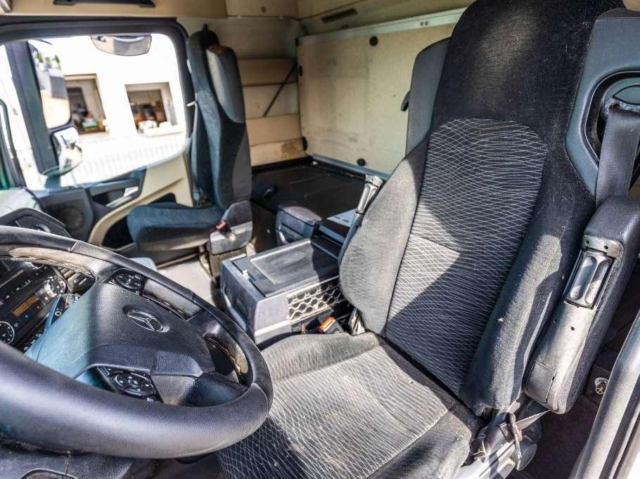 Mercedes-Benz ACTROS 1845 LS Photo 14