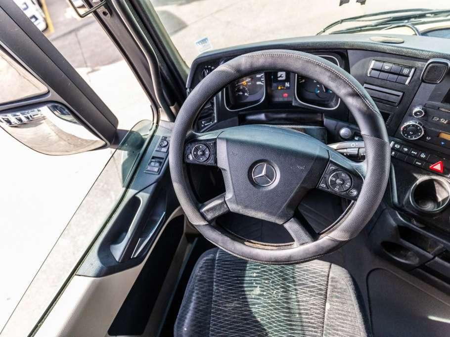 Mercedes-Benz ACTROS 1845 LS Photo 20