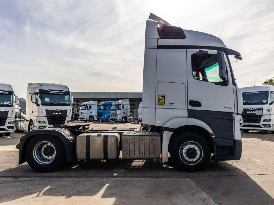 Mercedes-Benz ACTROS 1845 LS Photo 6