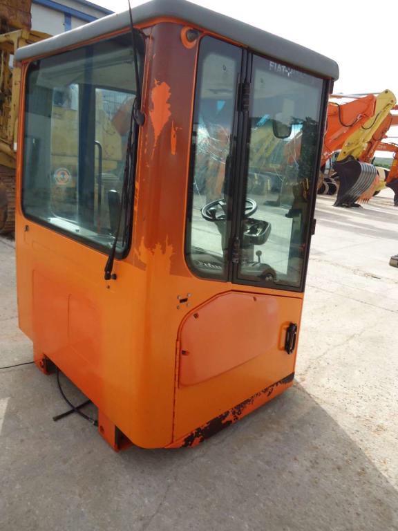 Cab for Fiat Hitachi W130 - 110 Photo 3