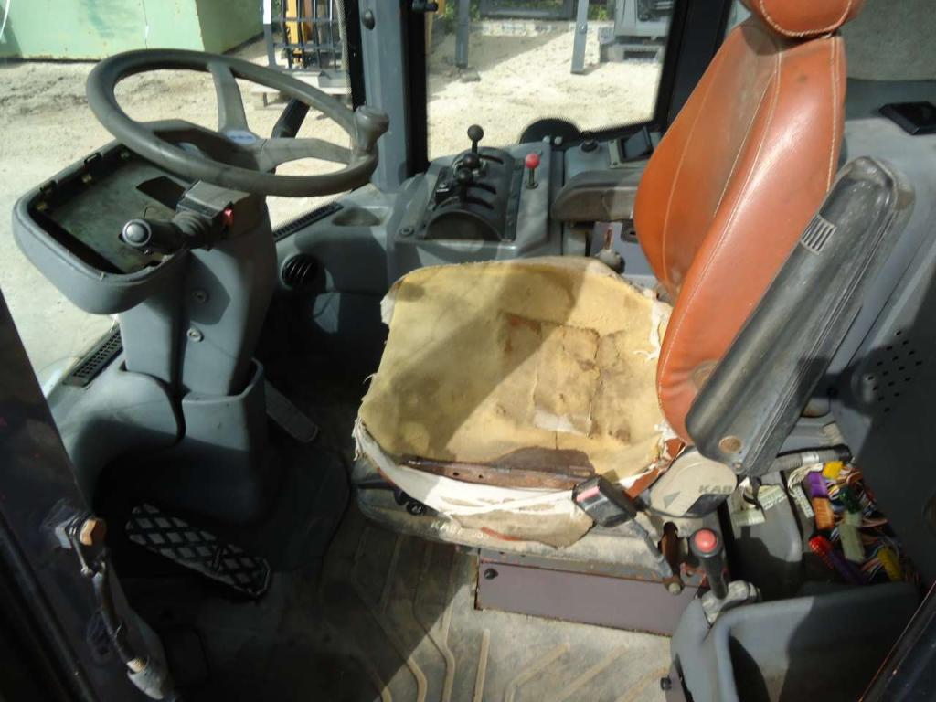 Cab for Fiat Hitachi W130 - 110 Photo 5