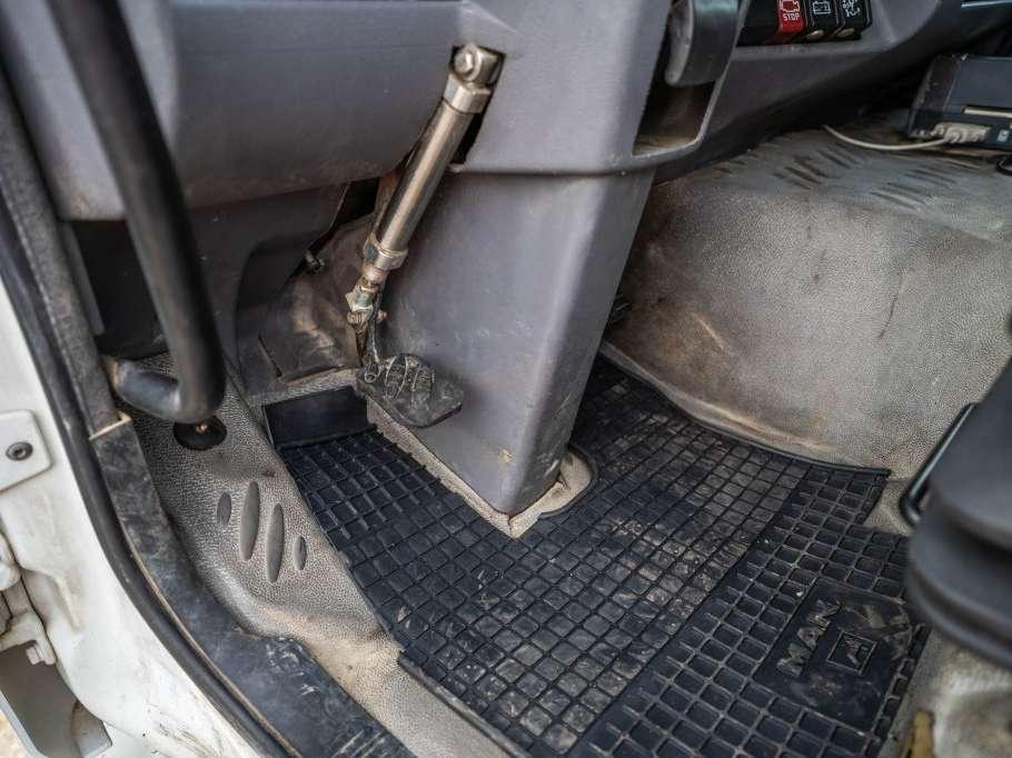 Renault MIDLUM 220 +ALU 9.500L+4 COMP Photo 11