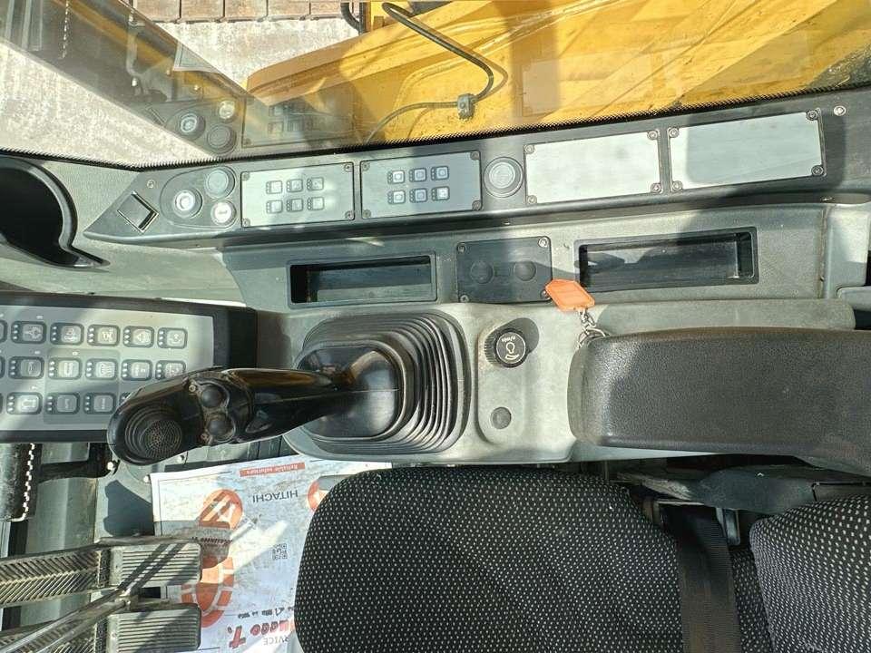 Liebherr R976 LC V Photo 16
