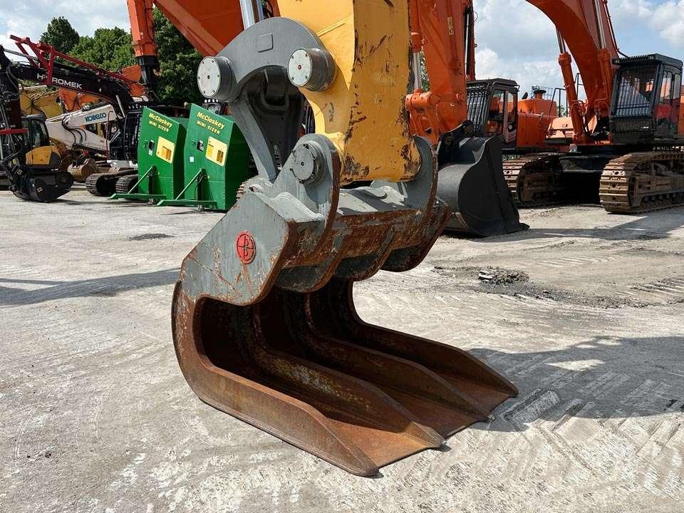 Liebherr R976 LC V Photo 8