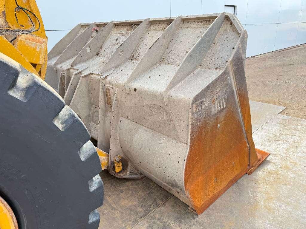 Caterpillar 966M - Automatic Greasing / Backup Camera Photo 24