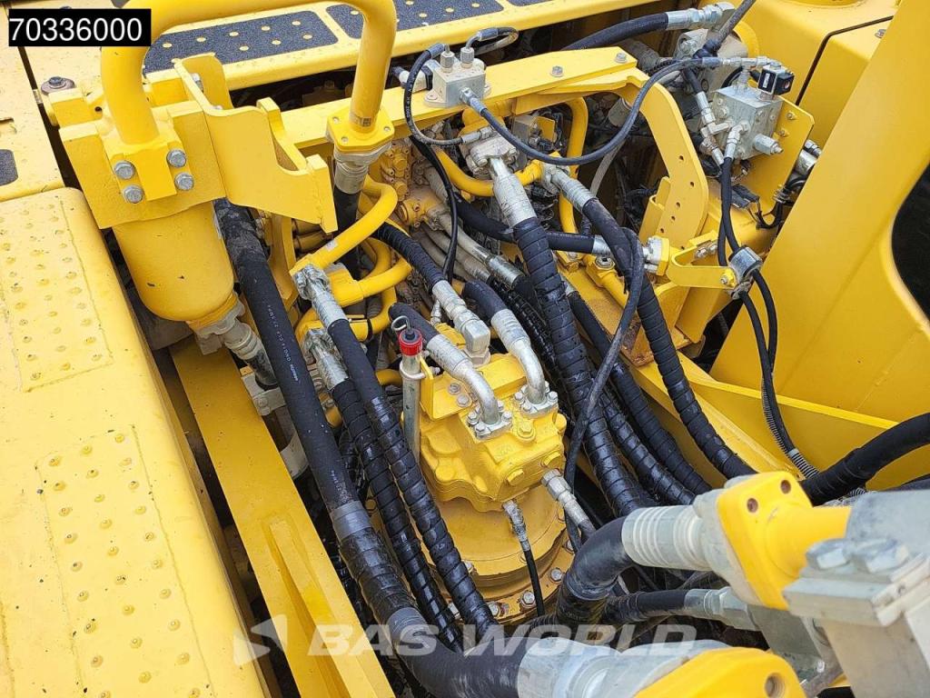 Komatsu PC360 NLC-11 Photo 18