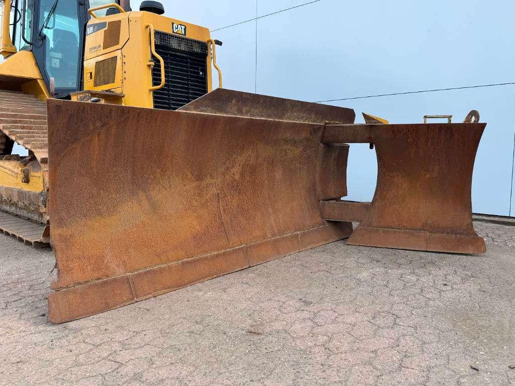 Caterpillar D6N LGP - German Machine / Folding Blade Photo 16