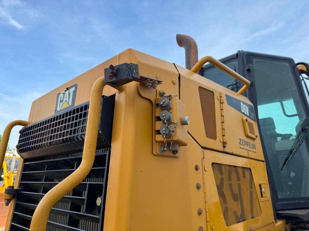 Caterpillar D6N LGP - German Machine / Folding Blade Photo 18