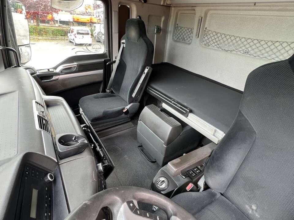 Man TGX 41.680 - 8X4 Photo 5
