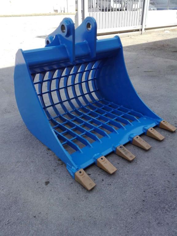 Skeleton bucket Photo 7