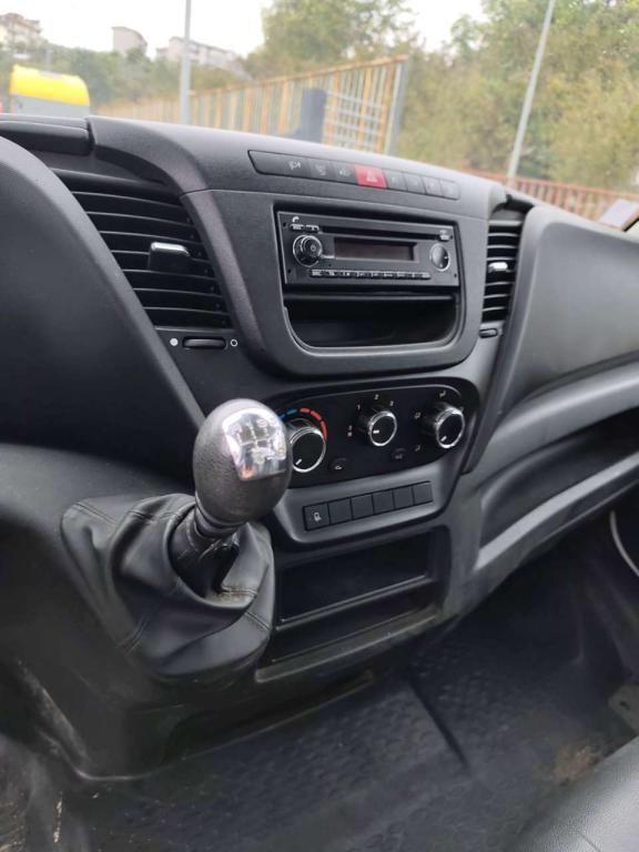 Iveco DAILY 35-140 Photo 18