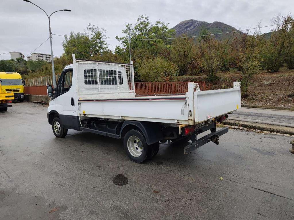 Iveco DAILY 35-140 Photo 6