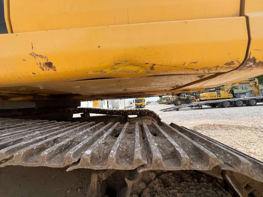 Komatsu PC290NLC-11E0 Photo 11