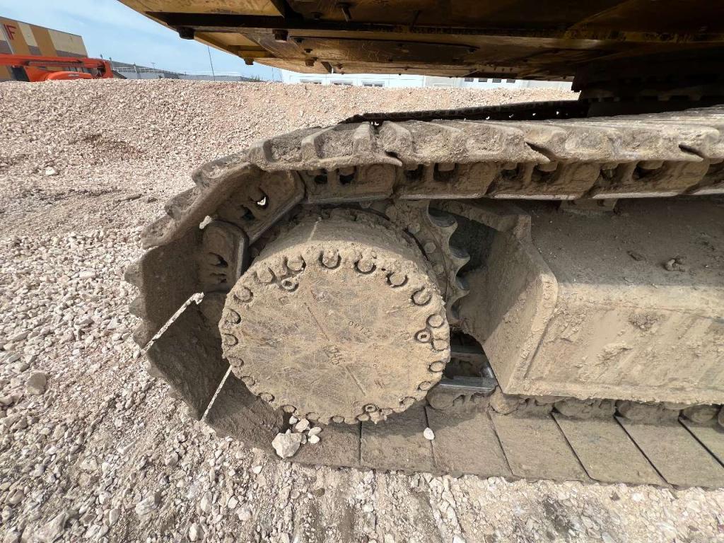 Komatsu PC290NLC-11E0 Photo 20