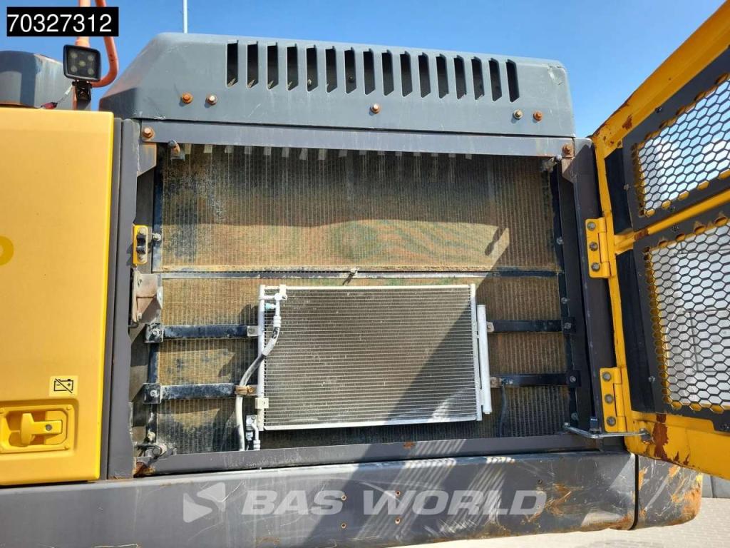 Volvo EC380 E L Photo 17