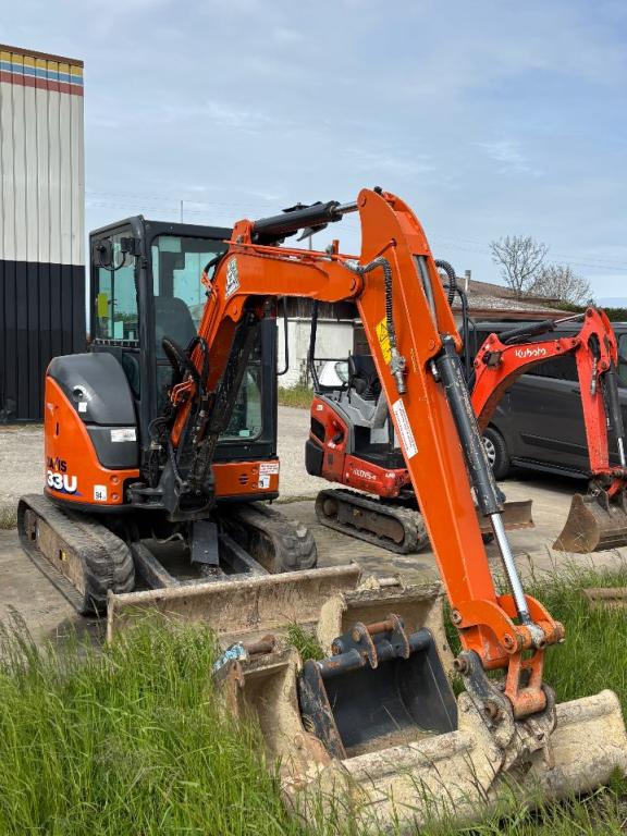 Hitachi Zaxis U33-6 Photo 1