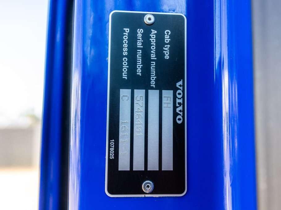 Volvo FH 420 Photo 22
