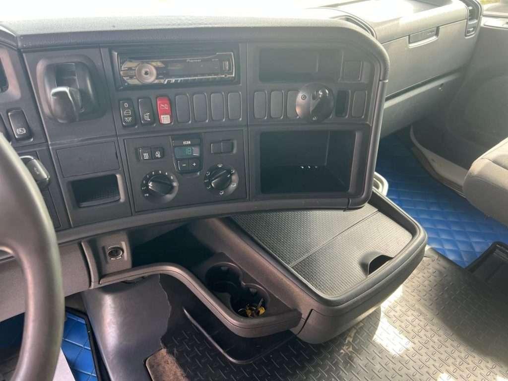 Scania 440 USATO TRATTORE CON RALLA Photo 9