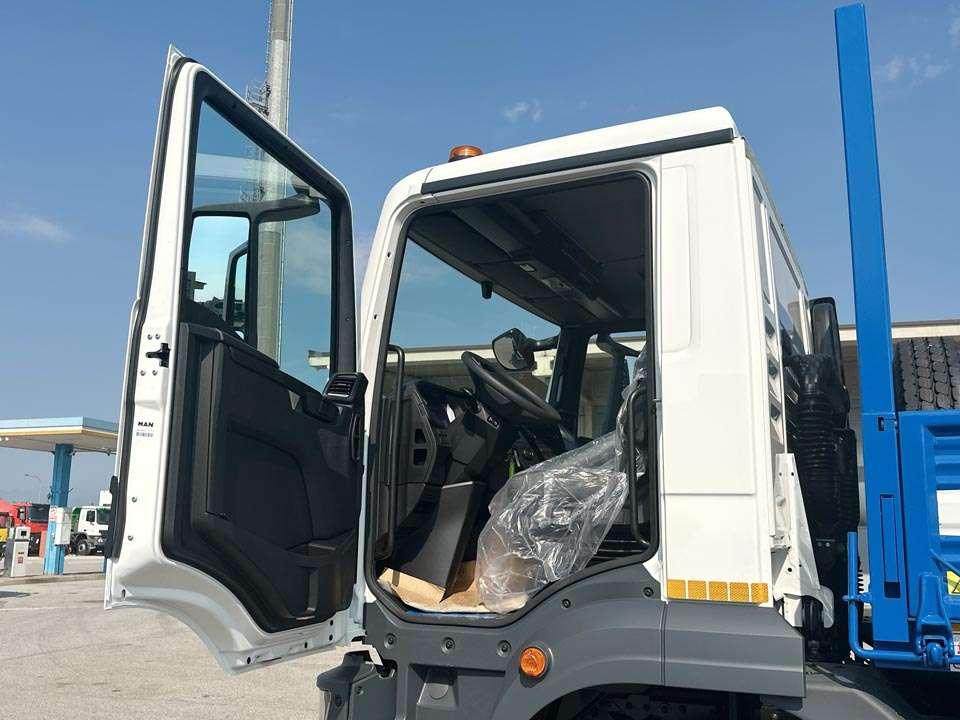 Man TGM 13.250 4x4 Photo 13