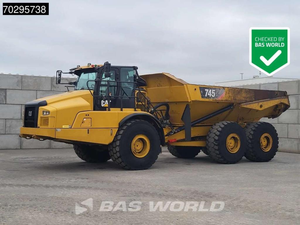 Caterpillar 745 745 Photo 1