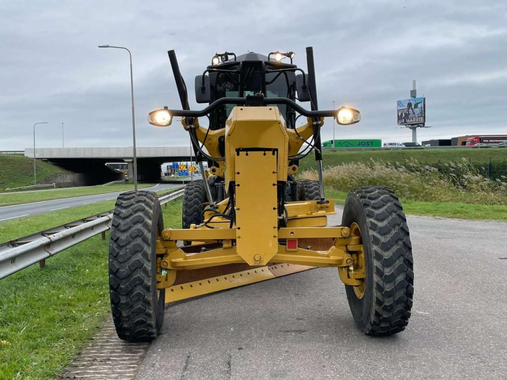 Caterpillar 140 15A Photo 8