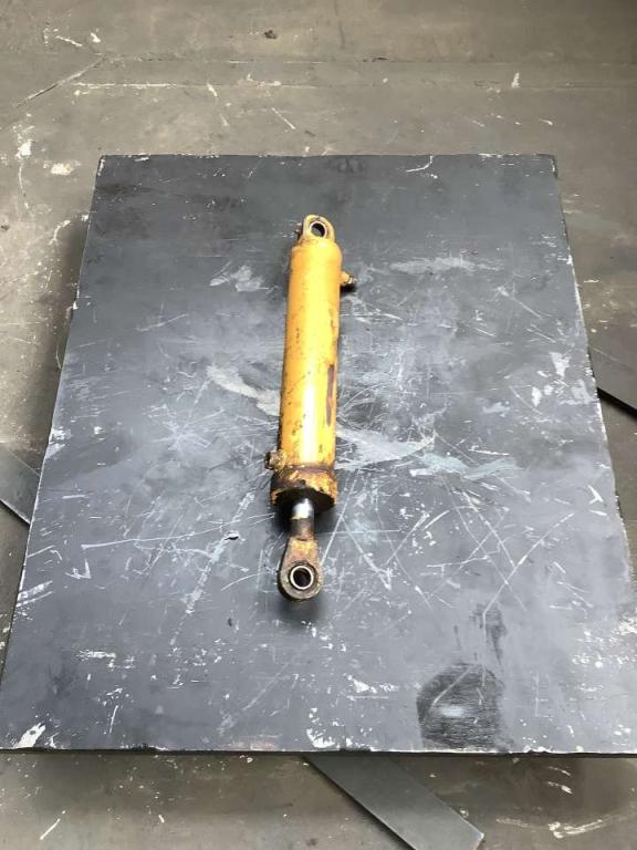 Piston for Bitelli BB650 Photo 2